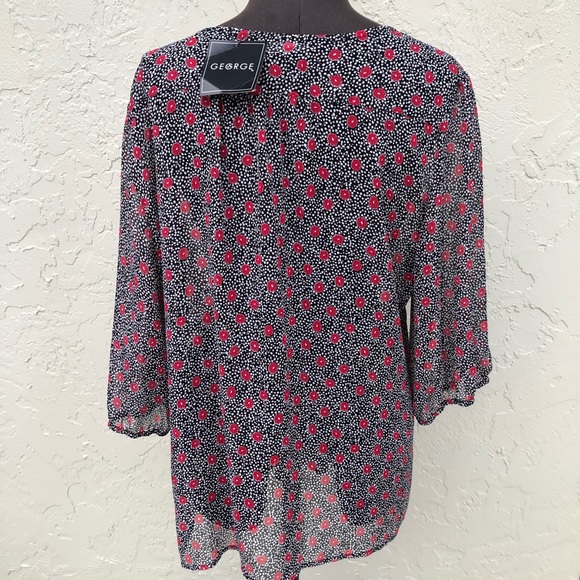 Floral tunic top size XXL red black white NWT 3/4 sleeve - Picture 3 of 13